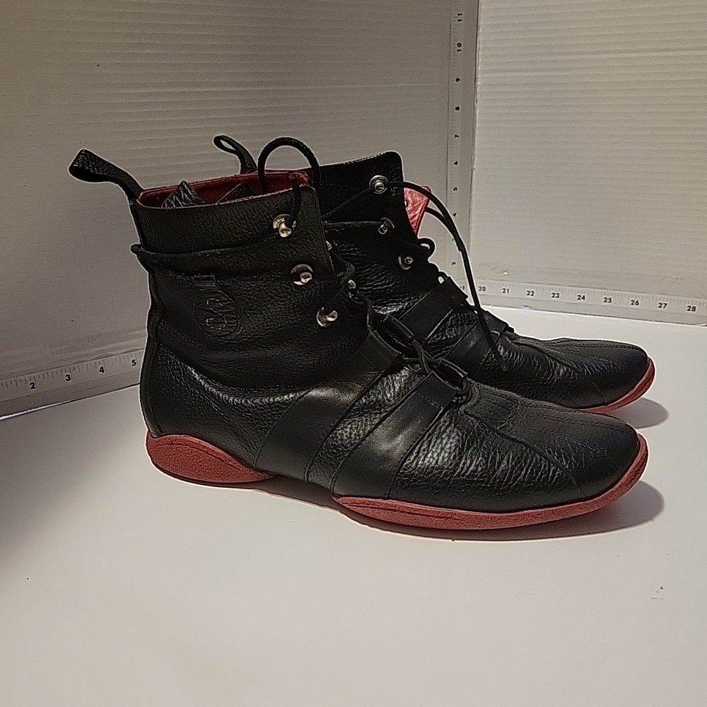 Oliver Sweeney Stylish Italian Black and Red Men's Lace-Up Boots